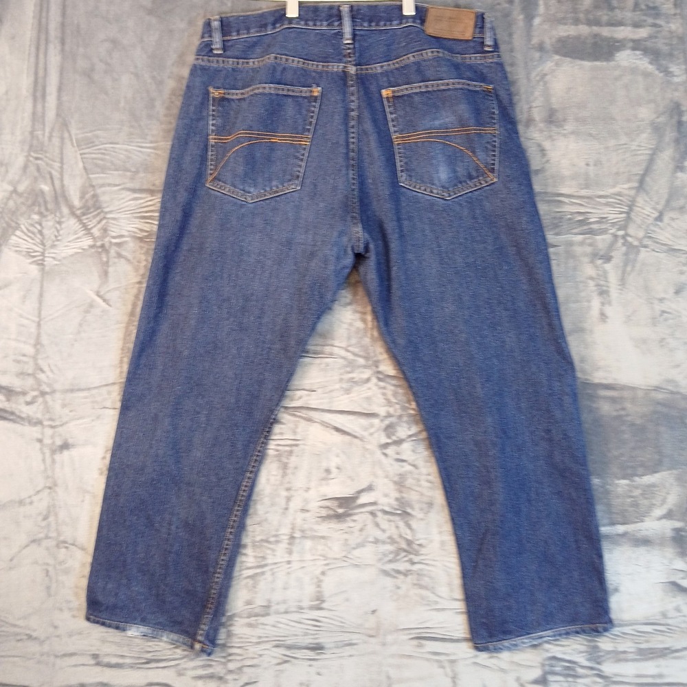 Tommy Hilfiger Jeans Mens 37x29 Blue Classic Fit Straight Leg Denim Pants - Picture 2 of 11